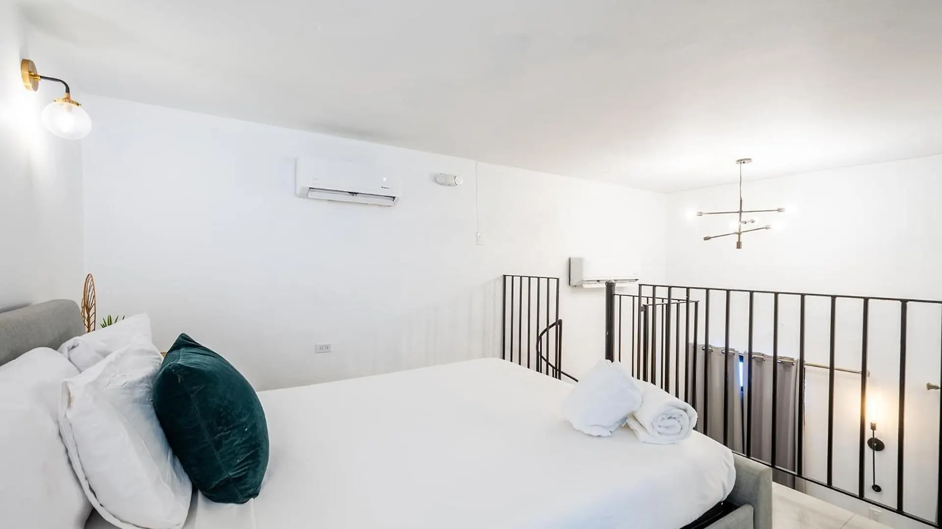 Casa Las Ruinas 2 Bedroom Family Loft Apt With Balcony San Juan Puerto Rico